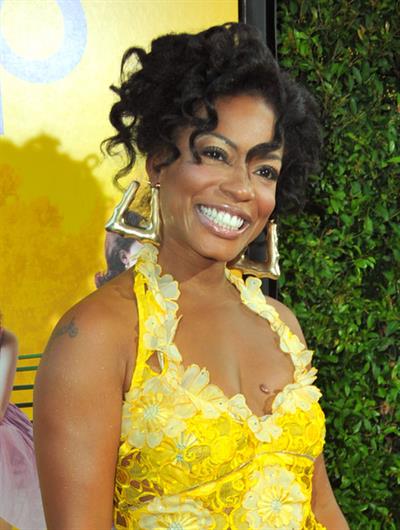 Aunjanue Ellis