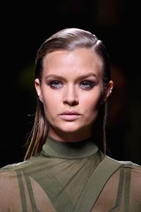 Josephine Skriver Pictures Josephine Skriver