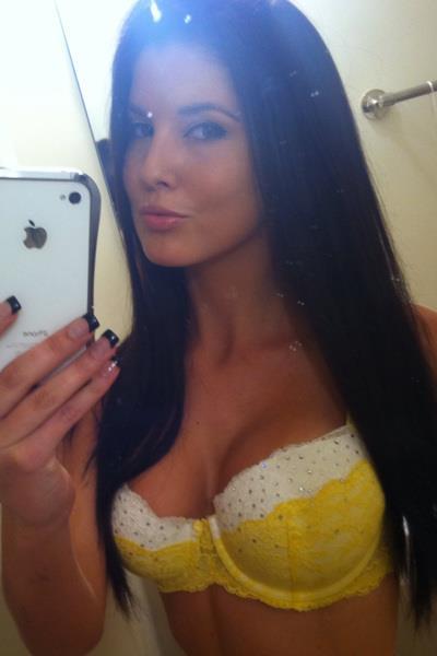 Amanda Cerny in lingerie