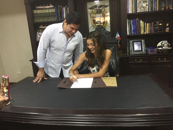 Demi-Leigh Nel-Peters