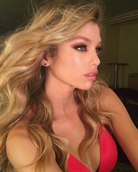 Stella Maxwell