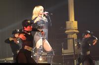 Rihanna performs 'Diamonds World Tour' in Antwerpen (June 5, 2013) 