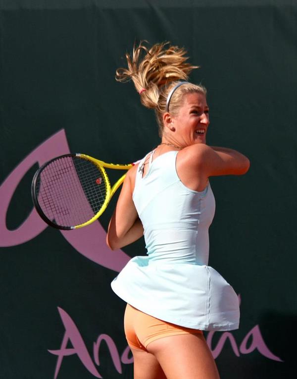 Victoria Azarenka - ass