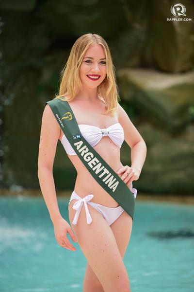 Fiorela Hengemühler in a bikini