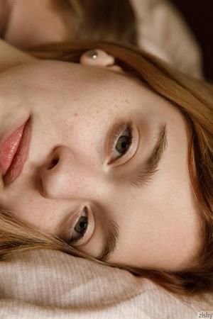 Riley Ann Pictures Riley Ann Lez Couple