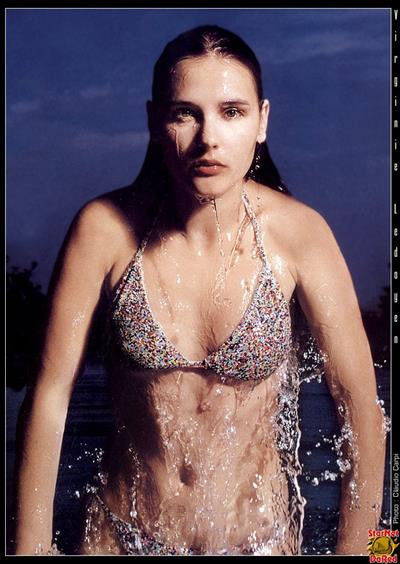 Virginie Ledoyen Bikini PIcture