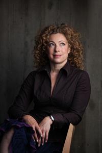 Alex Kingston