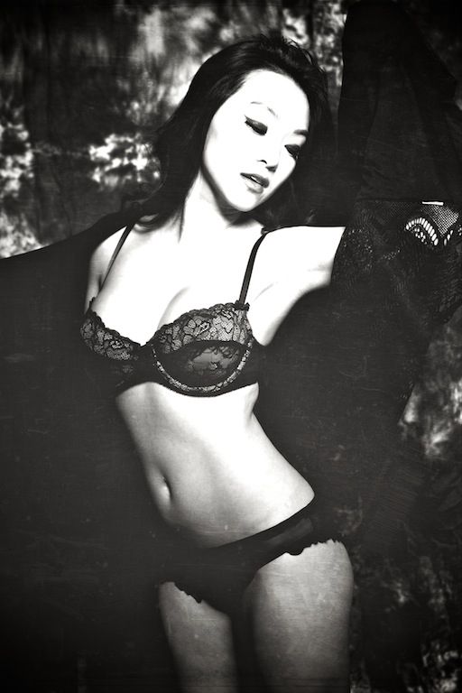 Linda Le in lingerie