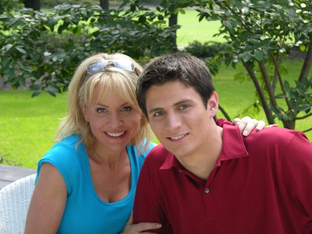 Barbara Alyn Woods