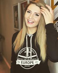 Lauren Southern Pictures Lauren Southern