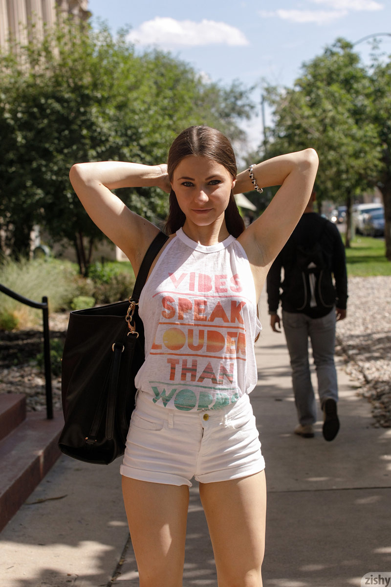 Clara Mabee Flashing Tits