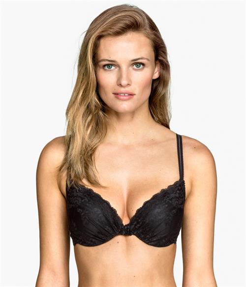 Edita Vilkeviciute in lingerie