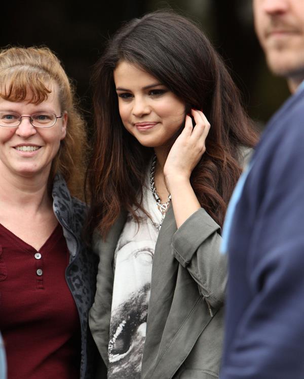 Selena Gomez - Spotted on a promotional tour in Boston (10.05.2013) 