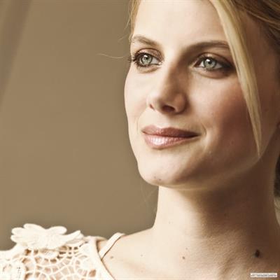 Mélanie Laurent