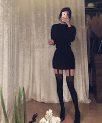 ohttomom taking a selfie