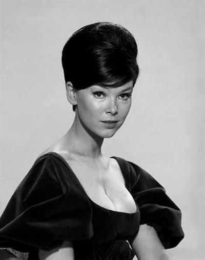 Yvonne Craig