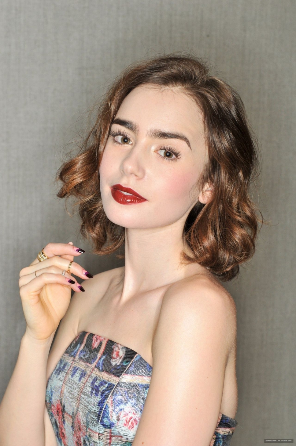 Lily Collins Pictures