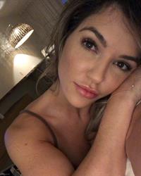 Nikki Blackketter taking a selfie