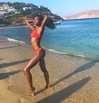 Melodie Monrose Bikini Pictures Melodie Monrose in a bikini