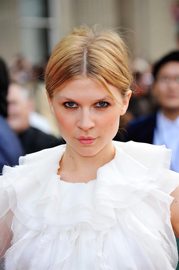 Clemence Poesy