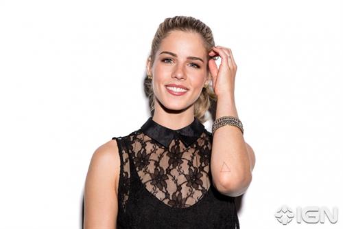 Emily Bett Rickards
