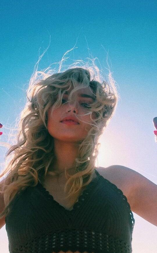 Peyton List taking a selfie