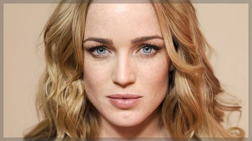Caity Lotz