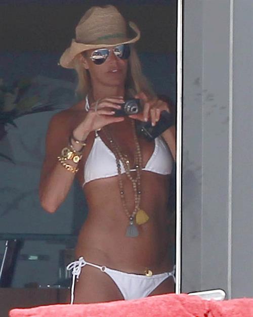 Elle MacPherson in a bikini