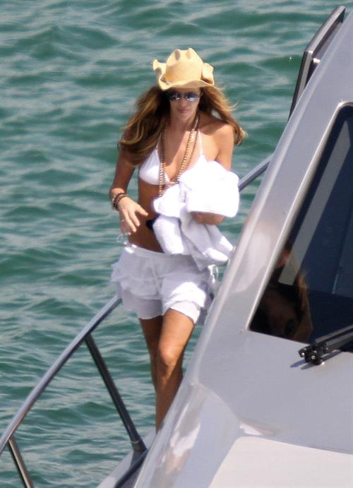 Elle MacPherson in a bikini