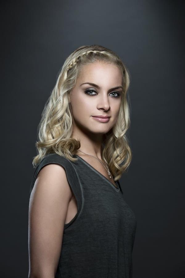 Rachel Skarsten