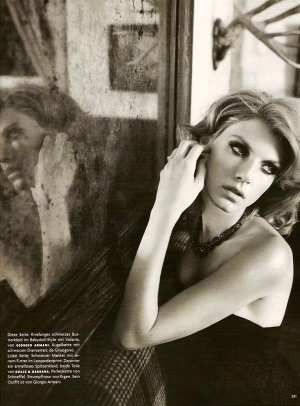 Angela Lindvall