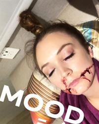 Billie Lourd taking a selfie