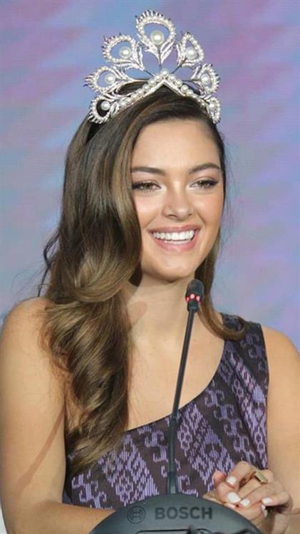 Demi-Leigh Nel-Peters