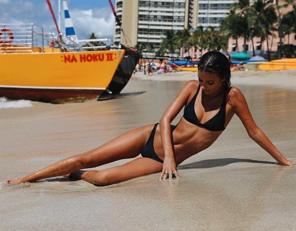 Elisha Herbert in a bikini