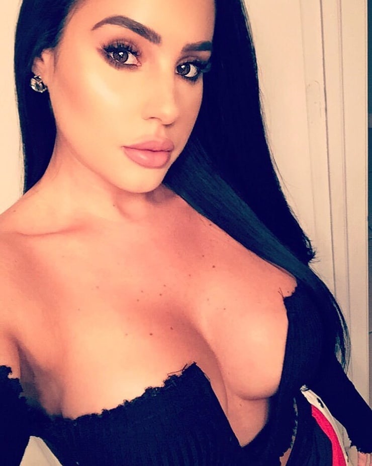 Stephanie Acevedo Pictures Stephanie Acevedo