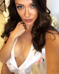 Anna-Christina Schwartz taking a selfie