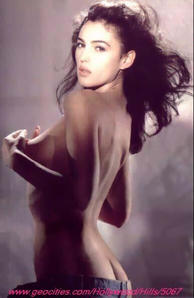 Monica Bellucci - breasts