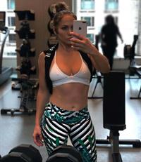 Jennifer Lopez taking a selfie