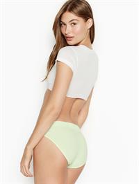 Grace Elizabeth in lingerie