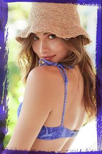 Grace Elizabeth in lingerie