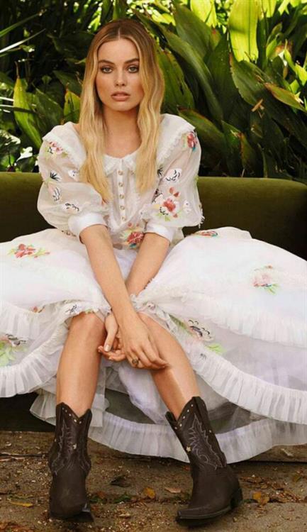 Margot Robbie