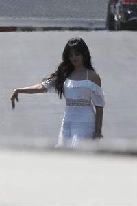 Camila Cabello sexy ass in a white dress seen with Shawn Mendes by paparazzi.


