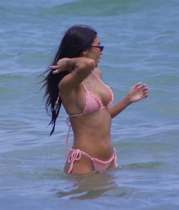 Chantel Jeffries sexy ass in a bikini at the beach in Miami seen by paparazzi showing nice cleavage.























