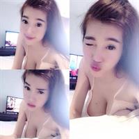 Elly Tran Ha taking a selfie