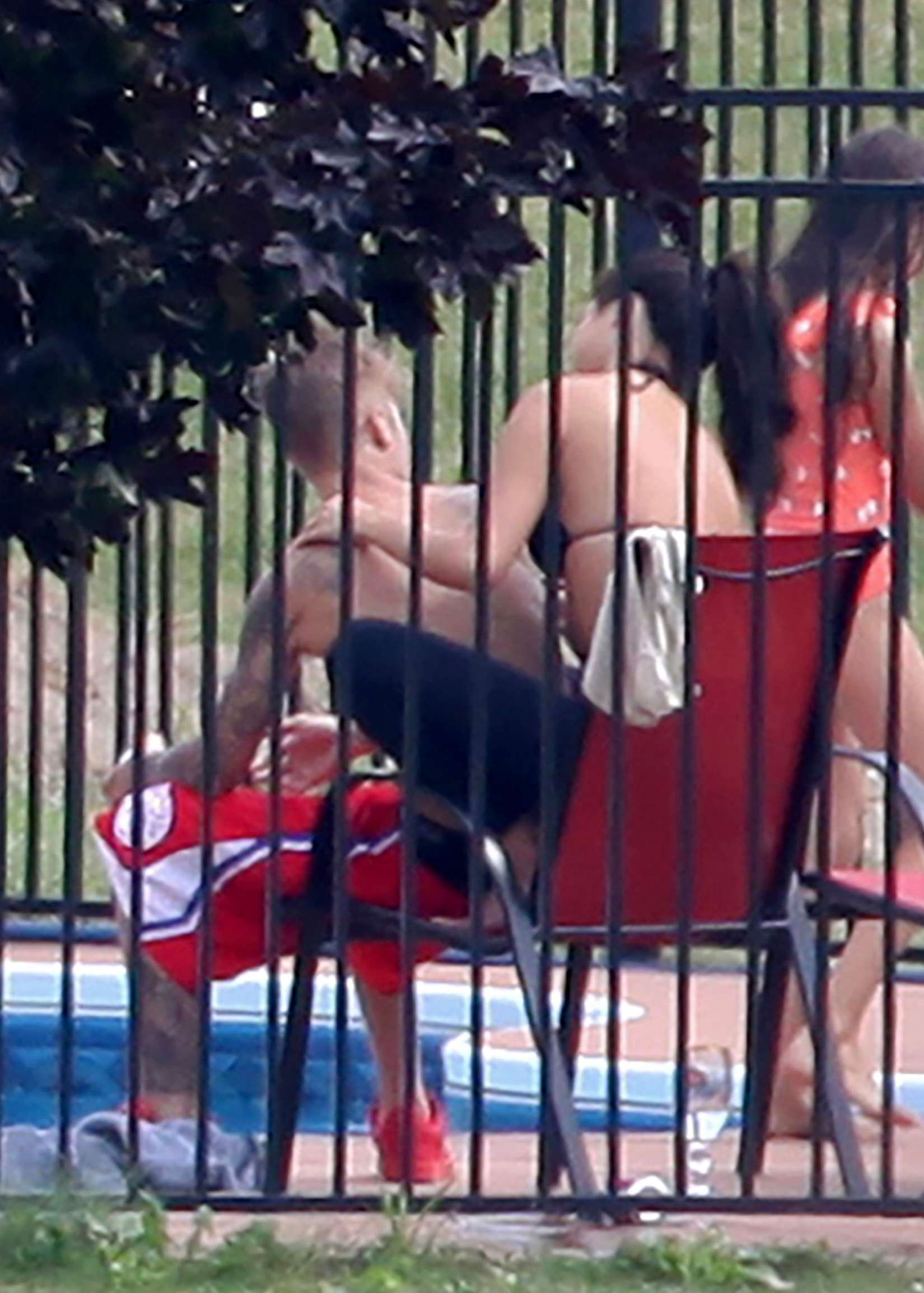 Selena Gomez candid pics in the park