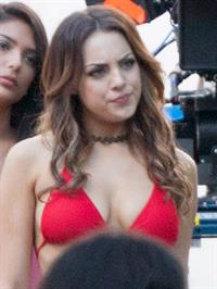 Elizabeth Gillies