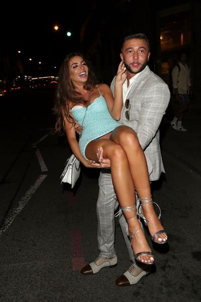 Elma Pazar nude pussy upskirt wardrobe malfunction seen by paparazzi with no panties.




















