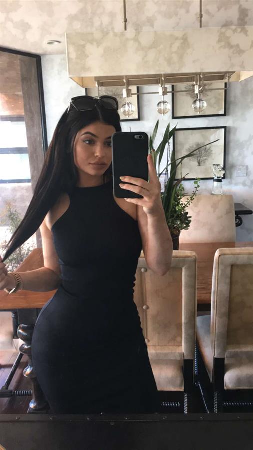 Kylie Jenner taking a selfie