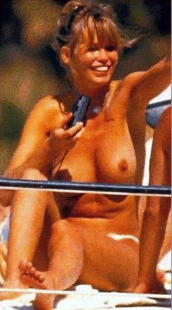 Claudia Schiffer Nude Pictures Claudia Schiffer nude photo collection showing her topless big boobs mostly caught by paparazzi.