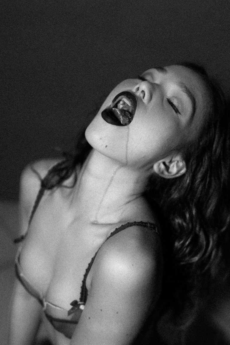 Kitrysha nude photo shoot showing her naked ass and topless boobs.


